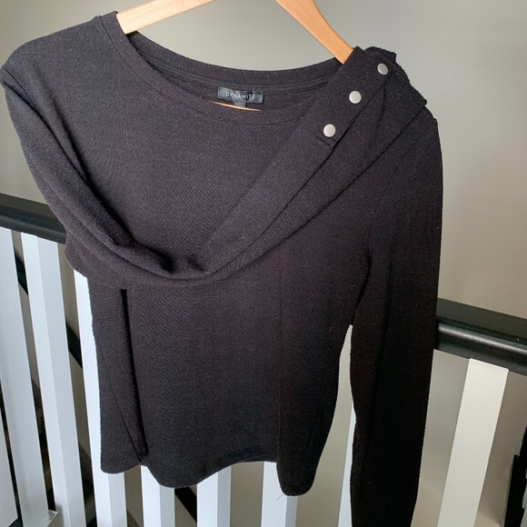 Dynamite Sweater - Picture 1 of 2